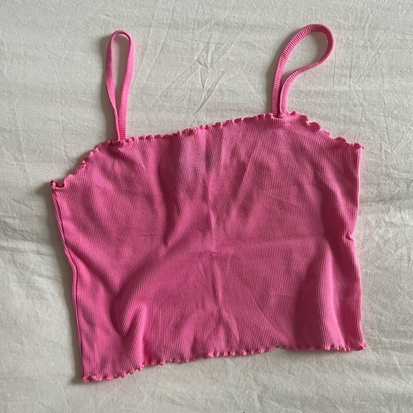 Topshop pink lettuce edge cropped tank top - Picture 2 of 2